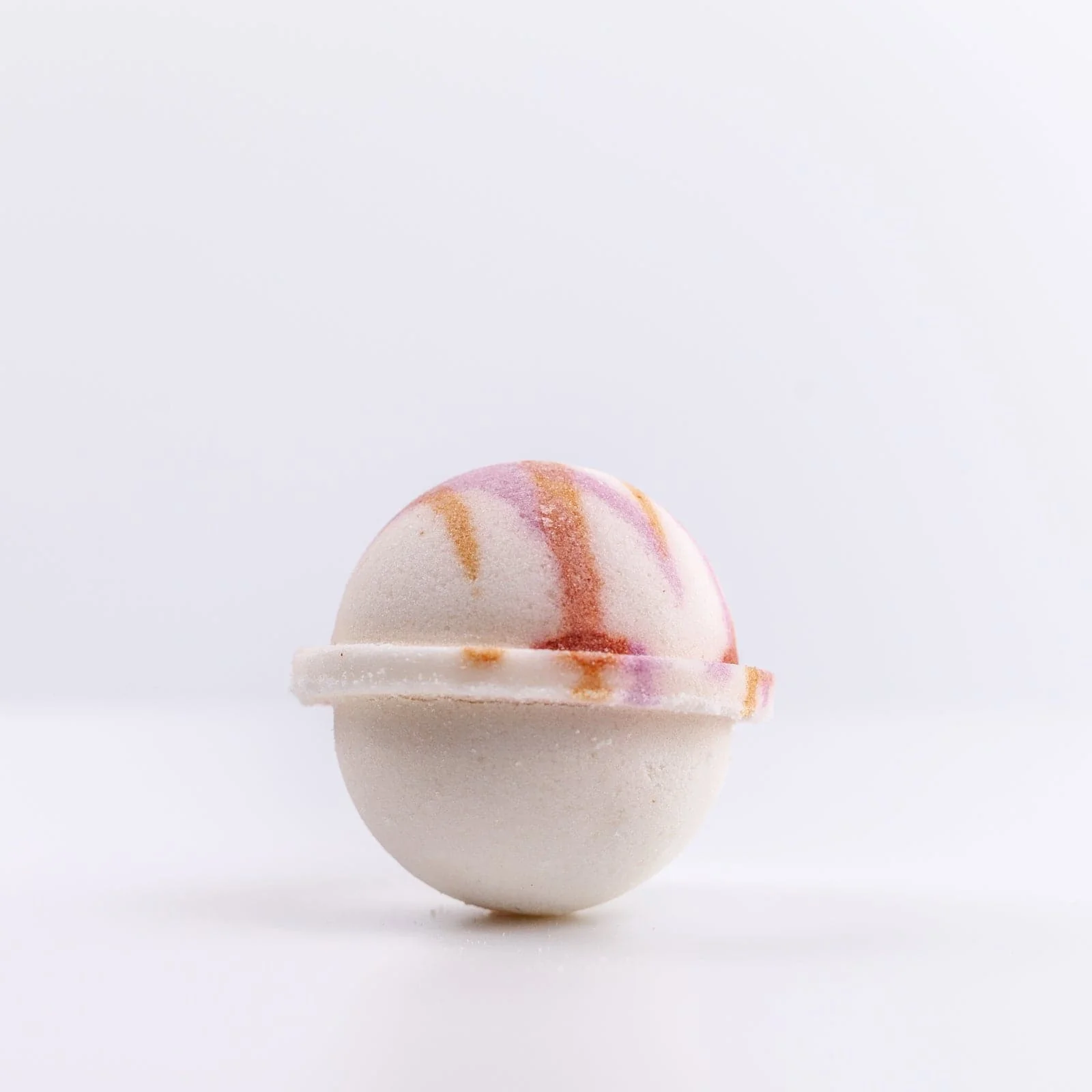 All Hail The Queen Bath Bomb - Image 5